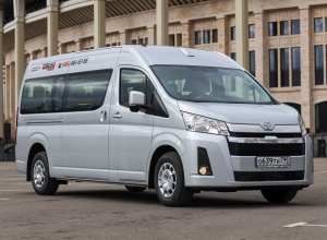 Toyota Hiace 12 мест